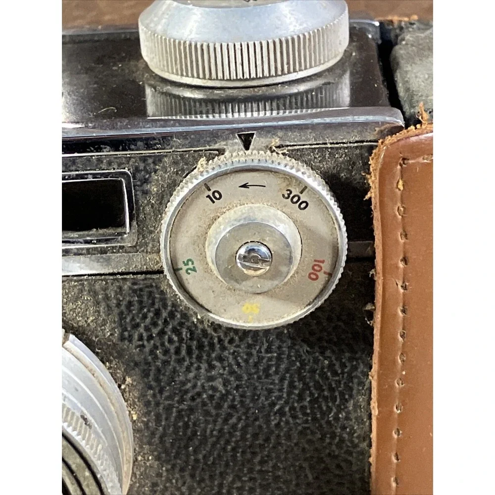 Argus C3 Black Range Finder 35mm Camera f/3.5 50mm Argus Cintar Lens Untested